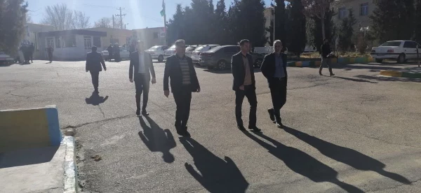 بازدید نماینده مردم شهرستان اقلید در مجلس شورای اسلامی از محل احداث المان شهید گمنام 3