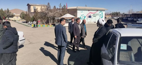 بازدید نماینده مردم شهرستان اقلید در مجلس شورای اسلامی از محل احداث المان شهید گمنام 5