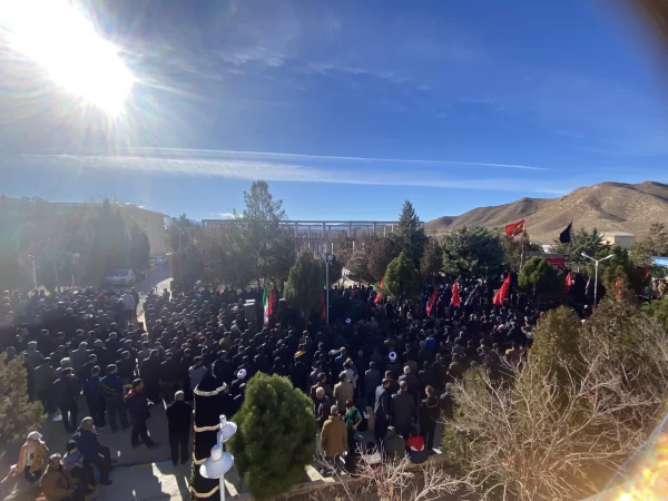 تشیع و خاکسپاری پیکر پاک شهید گمنام در مرکز شهید بهشتی اقلید 5