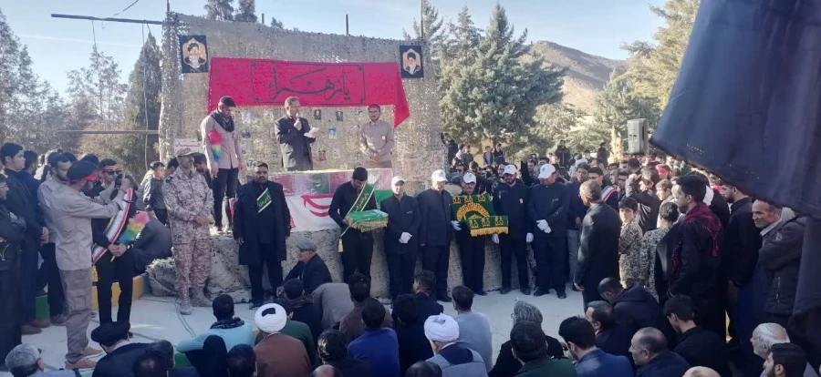 تشیع و خاکسپاری پیکر پاک شهید گمنام در مرکز شهید بهشتی اقلید 6