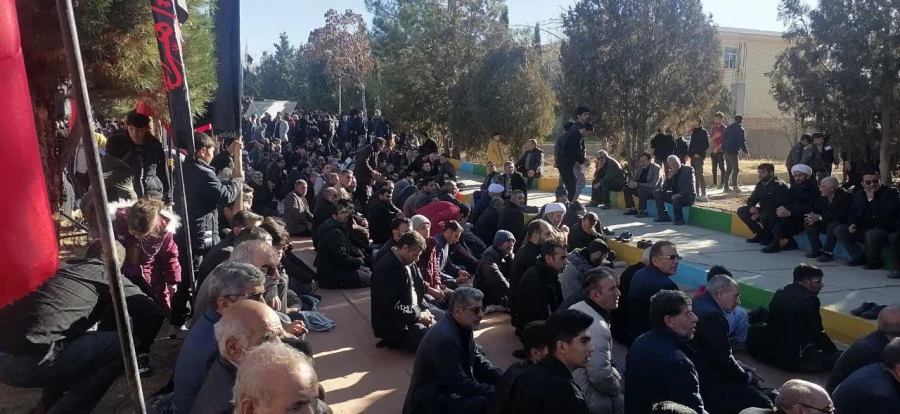 تشیع و خاکسپاری پیکر پاک شهید گمنام در مرکز شهید بهشتی اقلید 9