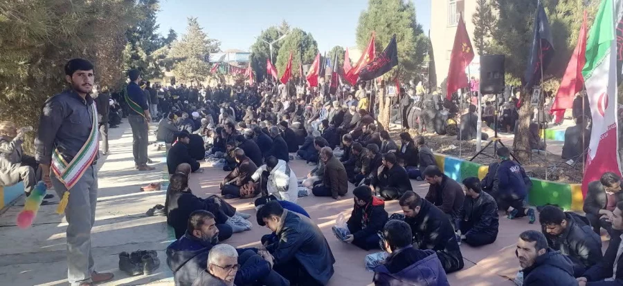 تشیع و خاکسپاری پیکر پاک شهید گمنام در مرکز شهید بهشتی اقلید 10