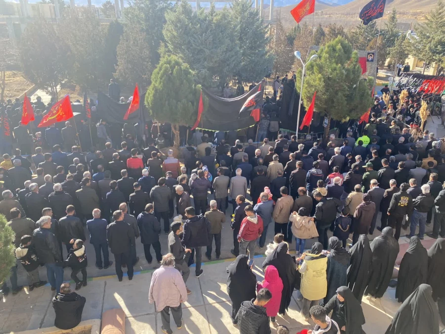 تشیع و خاکسپاری پیکر پاک شهید گمنام در مرکز شهید بهشتی اقلید 14