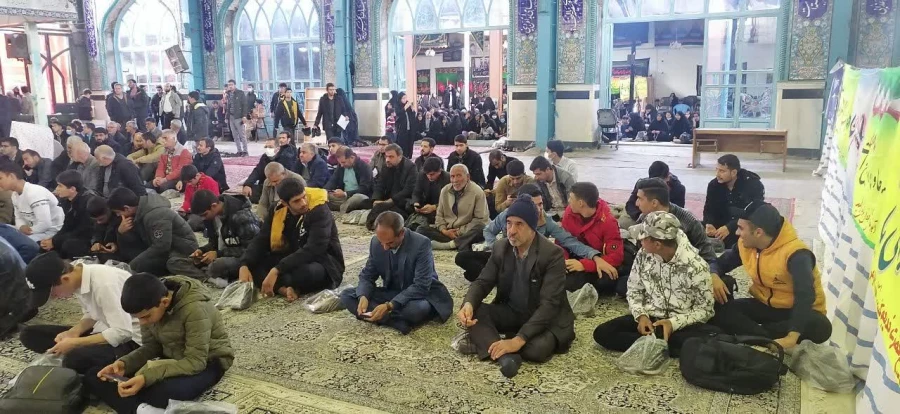 حضور دانشجویان، اساتید و کارکنان مرکز شهید بهشتی اقلید در مراسم بزرگداشت سالروز حماسه ۹دی 7