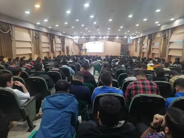 جلسه عمومی مسئولان گزینش اداره کل آموزش و پرورش استان فارس با دانشجویان دانشگاه فرهنگیان شهید بهشتی اقلید برگزار شد 3