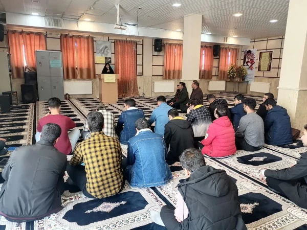 کارگاه آموزشی با موضوع ازدواج آسان و پایدار در مرکز شهید بهشتی اقلید برگزار شد 2