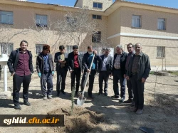 برنامه شادی پیمایی و درخت کاری کارکنان مرکز شهید بهشتی برگزار شد 3