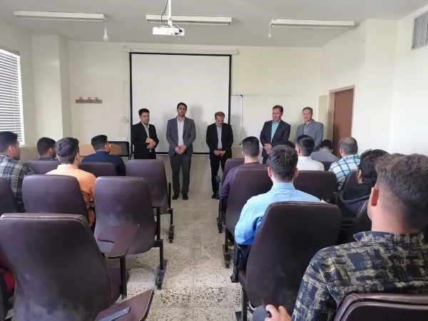 بازدید مسئولین واحد نظارت و ارزیابی دانشگاه فرهنگیان استان فارس از مرکز شهید بهشتی اقلید 3