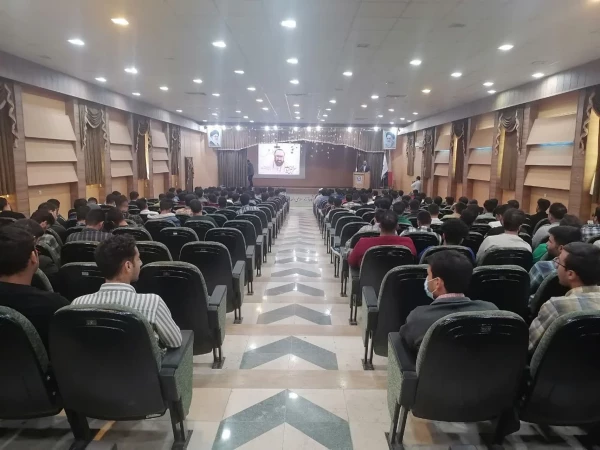 مراسم هفته بزرگداشت مقام معلم در مرکز شهید بهشتی اقلید برگزار شد 3