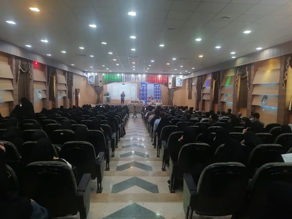 دومین کنگره ملی پانزده هزار شهید استان فارس برگزار شد. 4