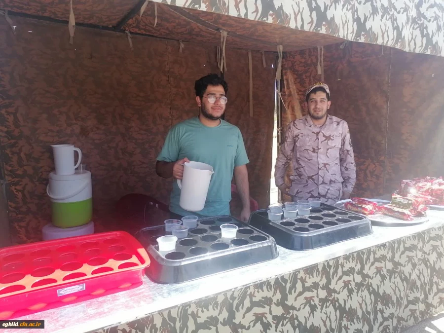 دومین کنگره ملی پانزده هزار شهید استان فارس برگزار شد. 6