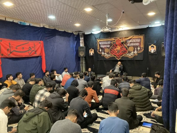 سلسله کارگاه های آشیانه مهر با سخنرانی دکتر فرهنگ دکترای روانشناسی تربیتی از دانشگاه هاروارد آمریکا 3