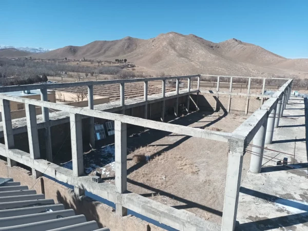 پروژه نیمه تمام سالن چند منظوره دانشگاه فرهنگیان شهید بهشتی اقلید  4