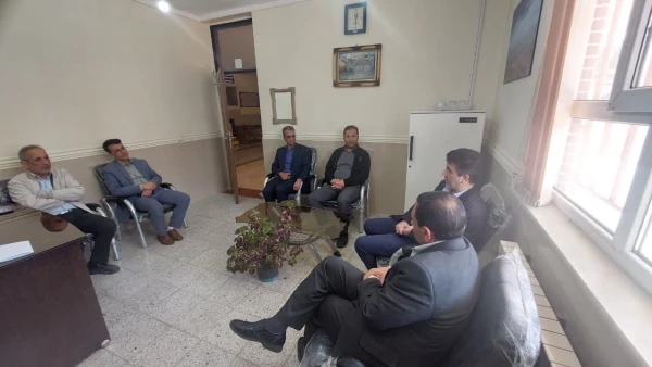 پیگیری تامین فضا برای مرکز شهید بهشتی اقلید توسط مسئولین دانشگاه 4