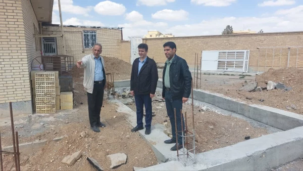 بازدید آقای دکتر وحیدی معاون هماهنگی دانشگاه فرهنگیان فارس از فعالیت های عمرانی واحد شهید بهشتی اقلید 2
