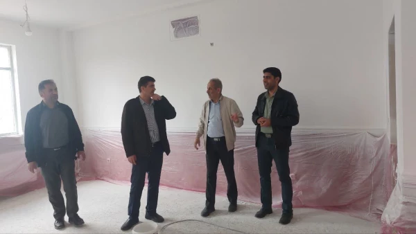 بازدید آقای دکتر وحیدی معاون هماهنگی دانشگاه فرهنگیان فارس از فعالیت های عمرانی واحد شهید بهشتی اقلید 5