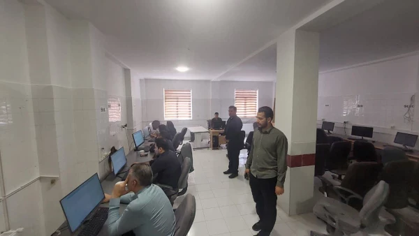 برگزاری آزمون آنلاین اعزام معلمین به خارج از کشور در مرکز شهید بهشتی اقلید 2