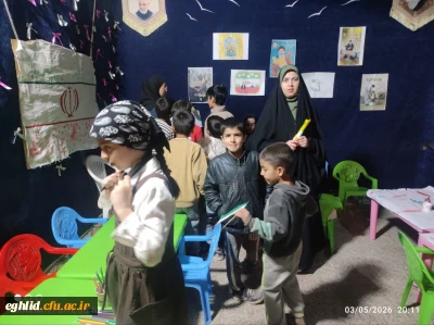 گزارش «کافه گفت وگو» جرقه های اندیشه در دل موکب شهید بهشتی اقلید